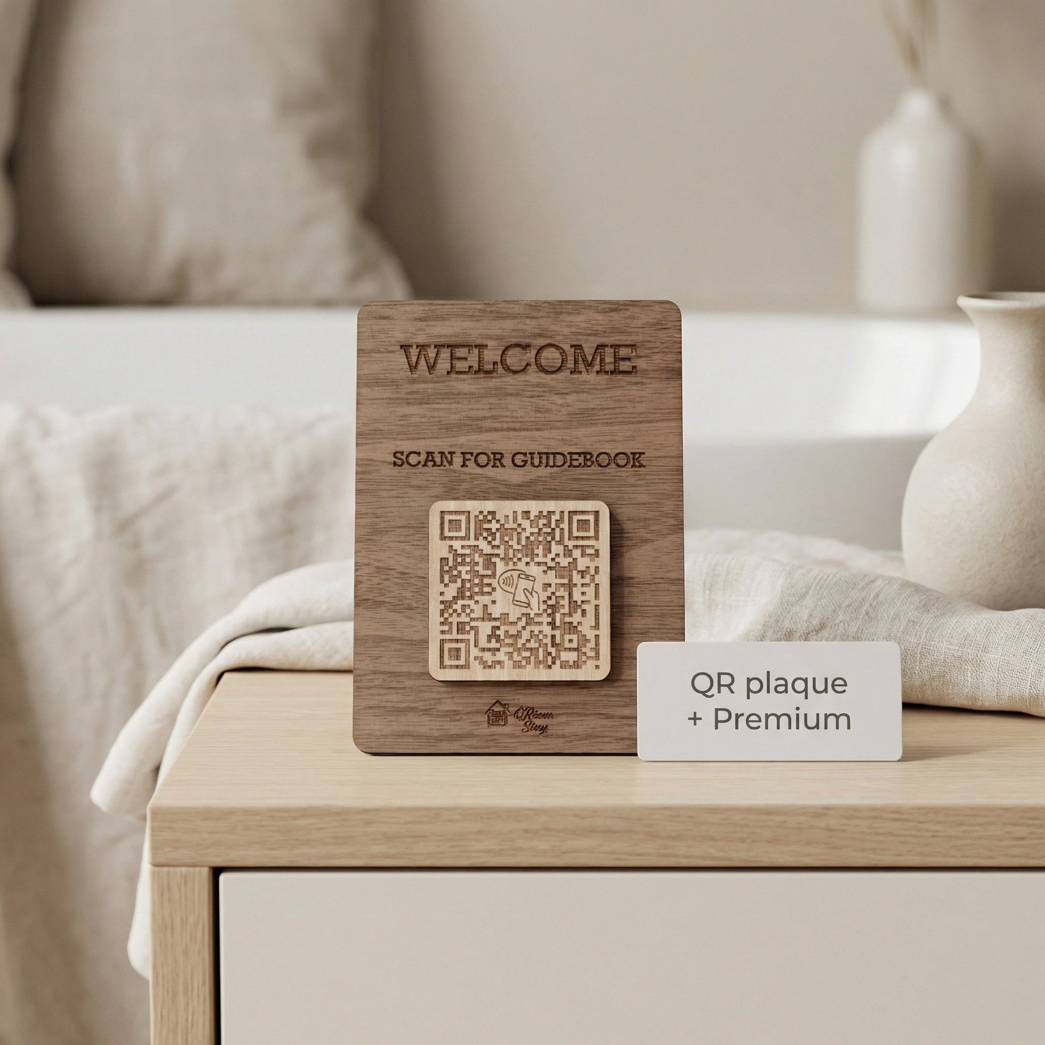QR-bricka med NFC för hotellgästernas WiFi och information